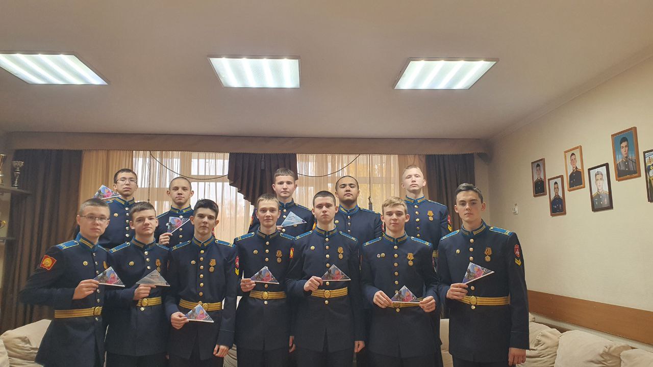 -5449558508254132341_121